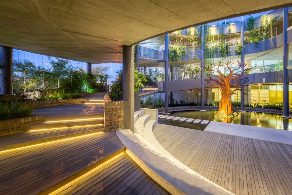 For our winning entry in a design competition, we re-imagined an existing car park ramp as a multi-purpose meeting, recreation, and event space as part of a broader building refurbishment. This spiral ramp structure forms the core of the long four-storey building which is located in a district of large, low rise commercial and industrial […]