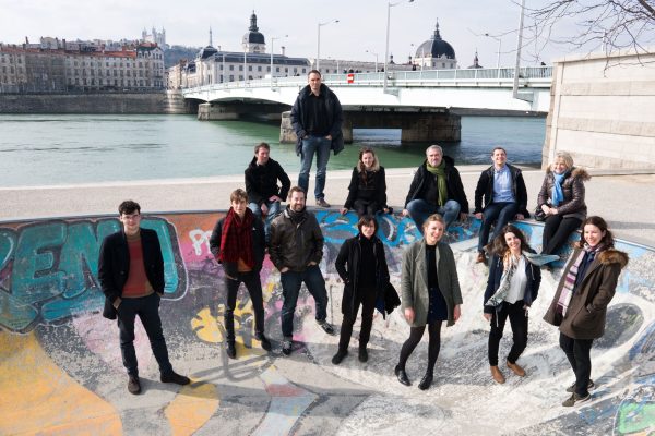 EXPERIENCE For more than 25 years, the In Situ workshop has been designing and implementing a wide variety of projects, on all territory scales, and numerous spaces and public landscapes, in France and in Europe. The agency was founded in Lyon by Emmanuel Jalbert and Annie Tardivon, both graduates of the ENSP in Versailles. The […]