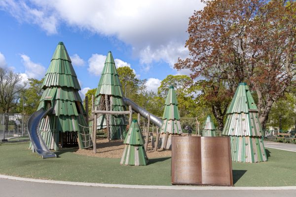 The playground is centrally located on an elevated site within Vasaparken, one of Stockholm inner city’s major urban parks. With its undulating landscape, Vasaparken forms a significant green element within the dense city, serving as an important destination and excursion area for schools, local residents and visitors from across the Stockholm region. The aim of [&hellip;]